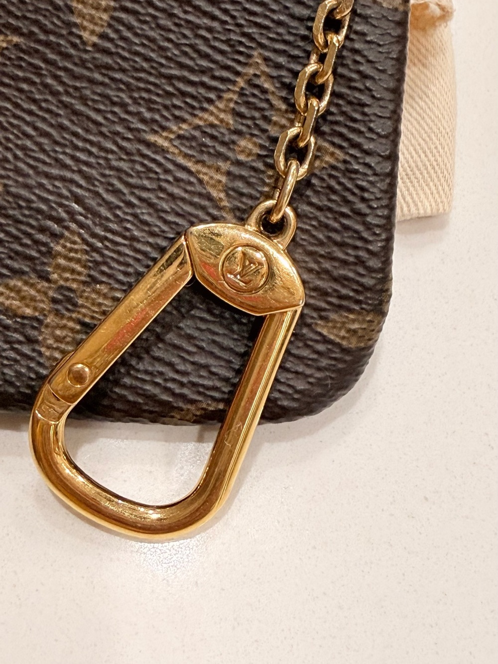 EUC Authentic Louis Vuitton Monogram Cles Key Pouch M62630 - Like New! - Picture 4 of 4